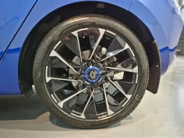 RENAULT CLIO 1.6 E-Tech 145 esprit alpine Auto