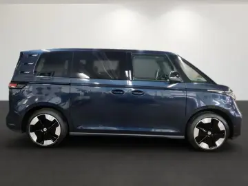VW ID.Buzz Pro