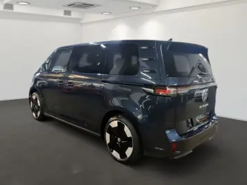 VW ID.Buzz Pro