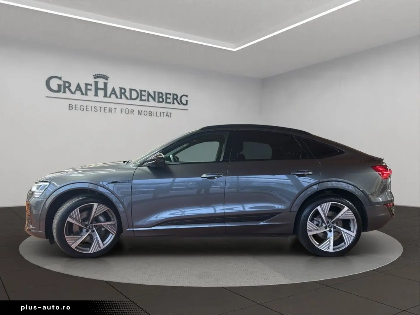 AUDI Q8 Sportback e-tron 55 S-line Quattro AHK Leder