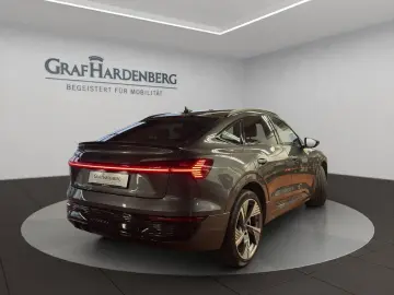 AUDI Q8 Sportback e-tron 55 S-line Quattro AHK Leder