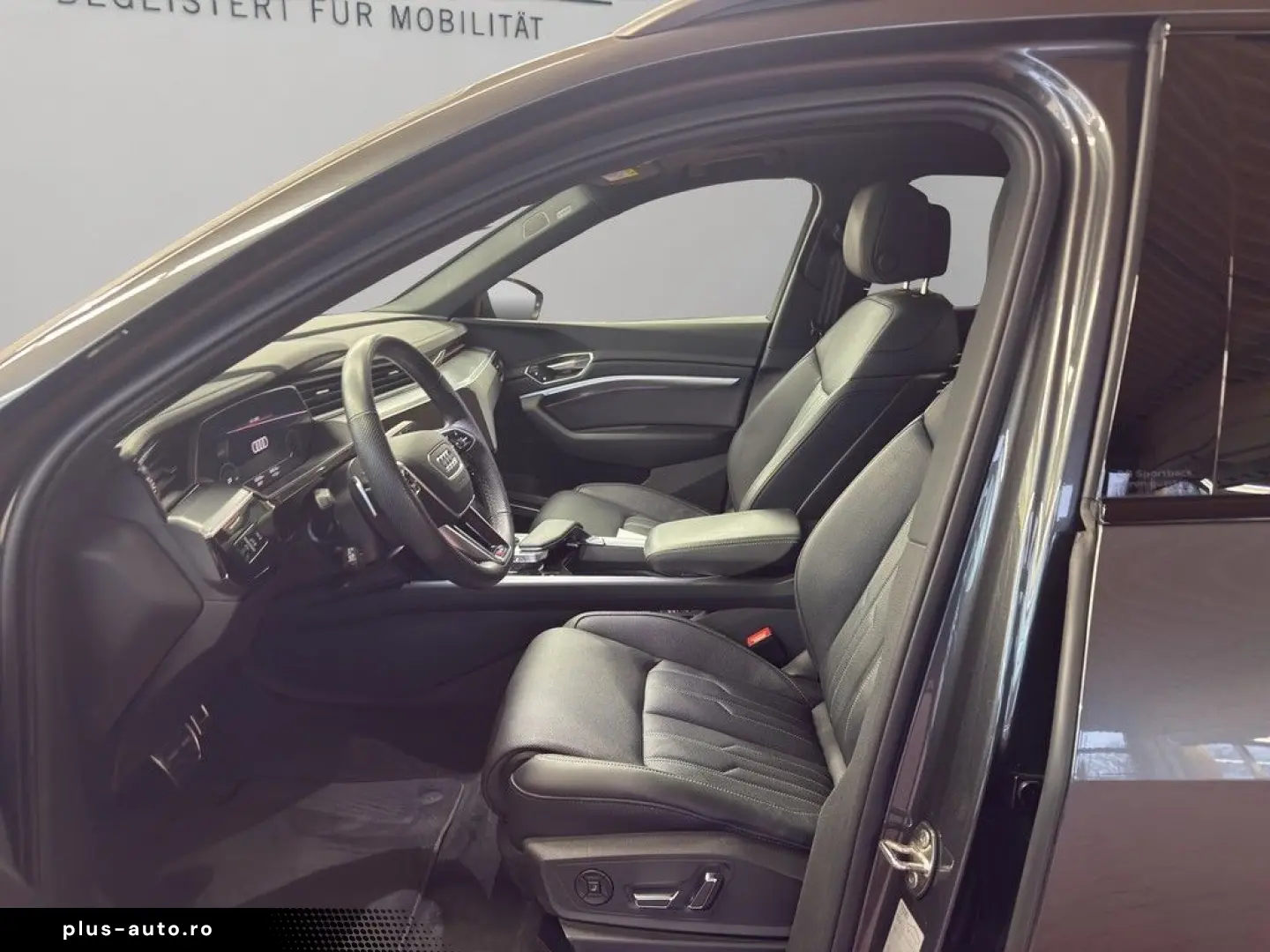 AUDI Q8 Sportback e-tron 55 S-line Quattro AHK Leder