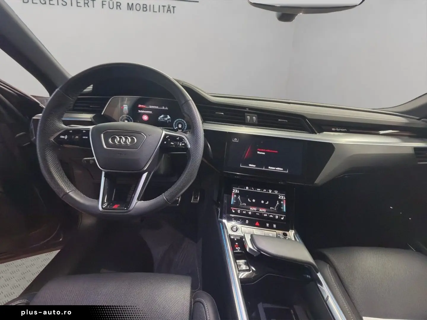 AUDI Q8 Sportback e-tron 55 S-line Quattro AHK Leder