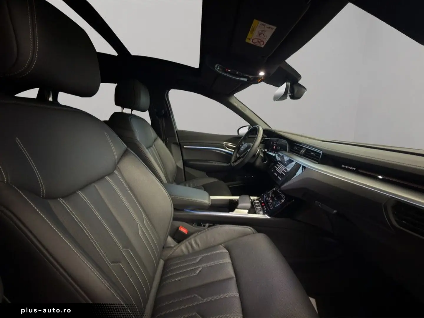 AUDI Q8 Sportback e-tron 55 S-line Quattro AHK Leder