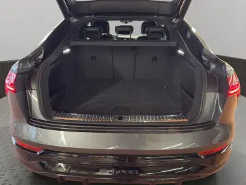 AUDI Q8 Sportback e-tron 55 S-line Quattro AHK Leder