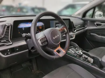 KIA Sportage 1.6T HEV DCT 2WD Spirit