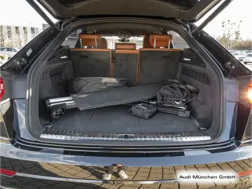 AUDI Q8 55 TFSI e ACC LuftFed HuD