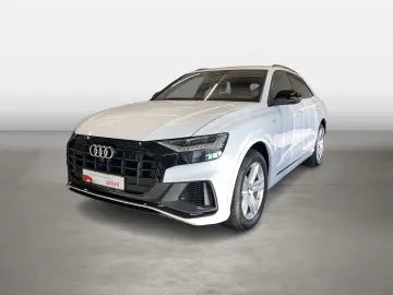 AUDI Q8 55 TFSI e quattro tiptronic S line 360 ACC