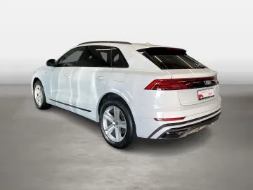 AUDI Q8 55 TFSI e quattro tiptronic S line 360 ACC