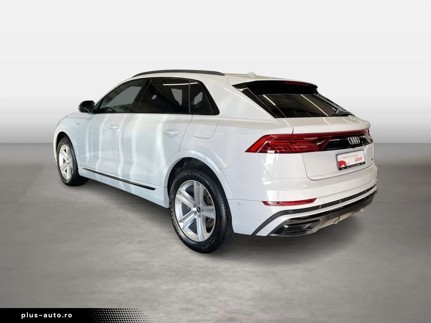 AUDI Q8 55 TFSI e quattro tiptronic S line 360 ACC