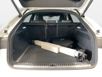 AUDI Q8 55 TFSI e quattro tiptronic S line 360 ACC