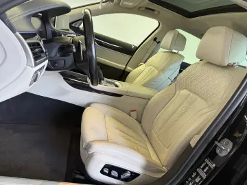 BMW 730d xDrive M Sport Laser ACC 360 B&W Massage