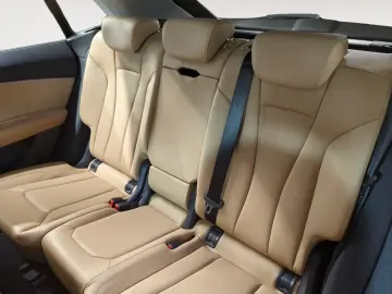 AUDI Q8 50 TDI quat tiptronic S line LUFTFED AHK LED