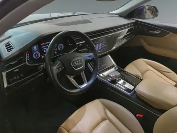 AUDI Q8 50 TDI quat tiptronic S line LUFTFED AHK LED