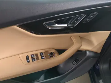 AUDI Q8 50 TDI quat tiptronic S line LUFTFED AHK LED