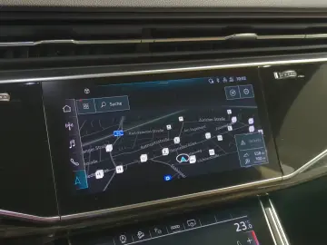 AUDI Q8 50 TDI quat tiptronic S line LUFTFED AHK LED
