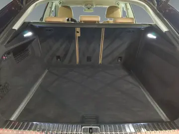 AUDI Q8 50 TDI quat tiptronic S line LUFTFED AHK LED