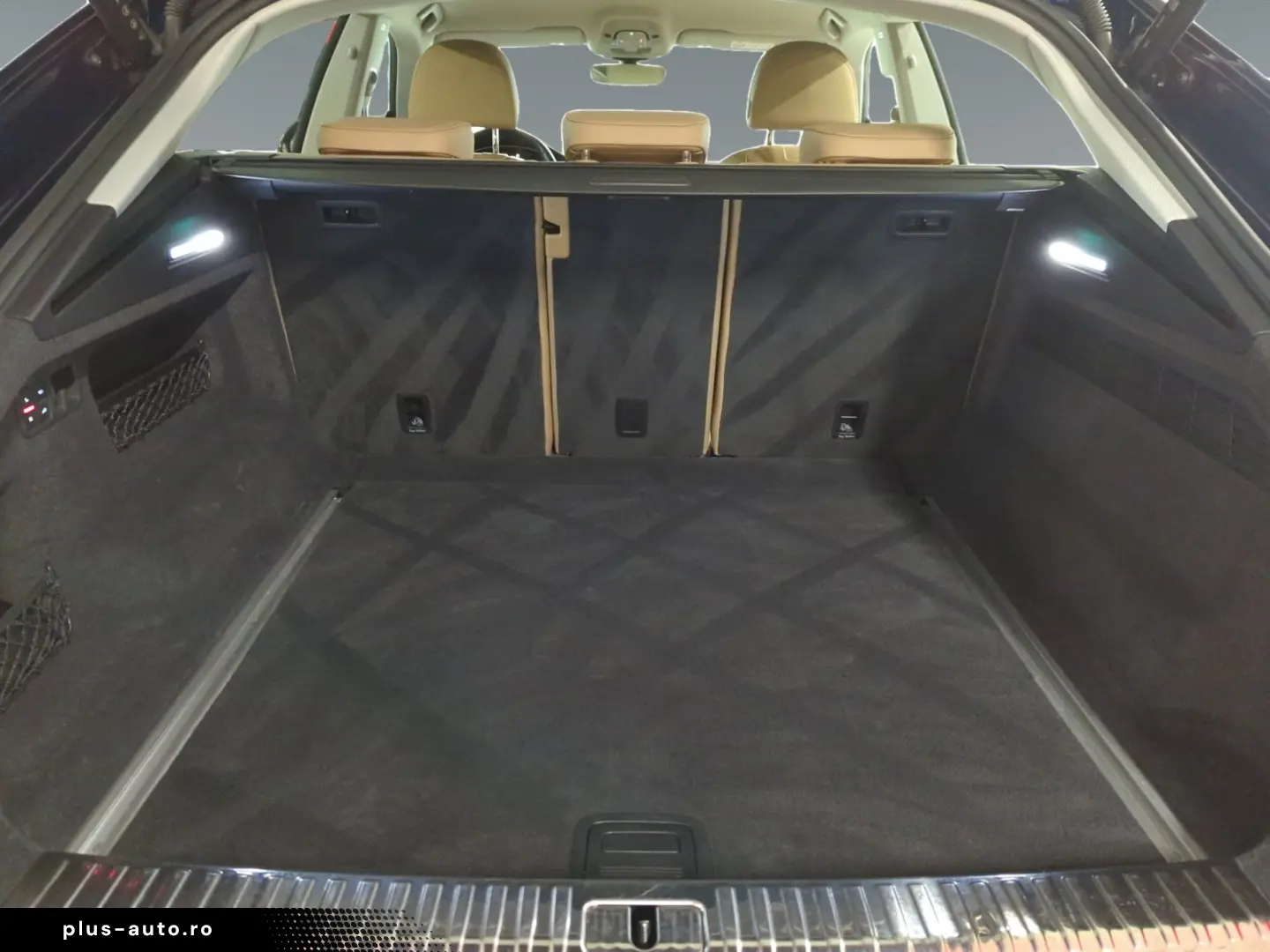 AUDI Q8 50 TDI quat tiptronic S line LUFTFED AHK LED