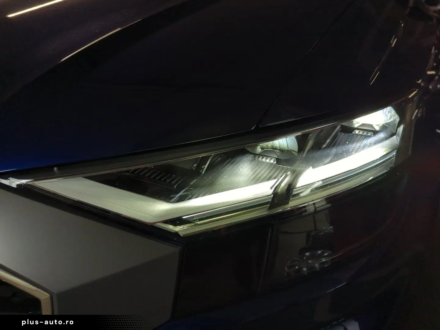 AUDI Q8 50 TDI quat tiptronic S line LUFTFED AHK LED