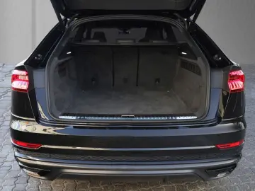 AUDI Q8 55 TFSI quattro competition plus