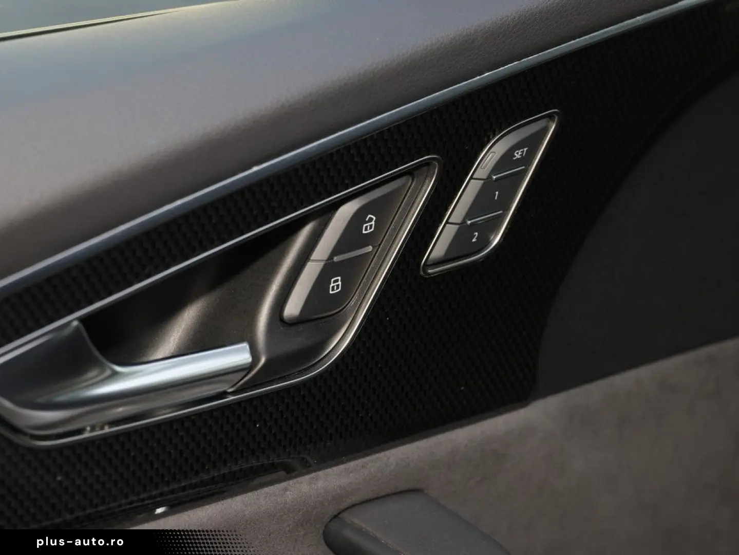 AUDI Q8 55 TFSI quattro competition plus