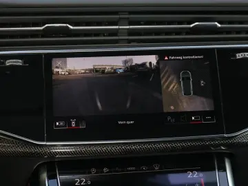 AUDI Q8 55 TFSI quattro competition plus