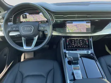 AUDI Q8 50 TDI tiptronic quattro Matrix AHK Pano 360