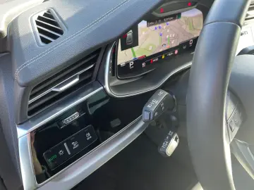 AUDI Q8 50 TDI tiptronic quattro Matrix AHK Pano 360