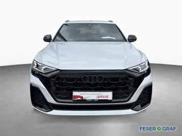 AUDI Q8 SUV