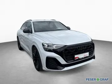 AUDI Q8 SUV
