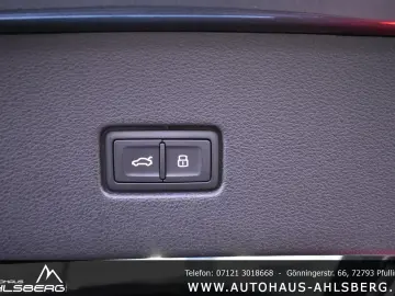 AUDI Q8 S-LINE PA MATRIX MASSA 360  SOFT STHZ PANO 23