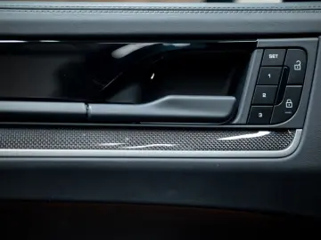 PORSCHE Cayenne Coupe Turbo E-Hybrid   PTS   GT PACKAGE