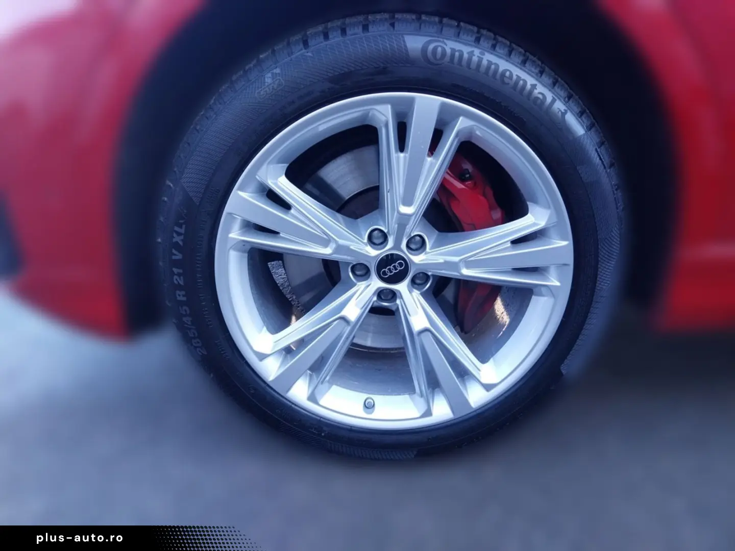 AUDI Q8 quattro  LEDER AHK B&O HUD BLACKSTYLE PANO