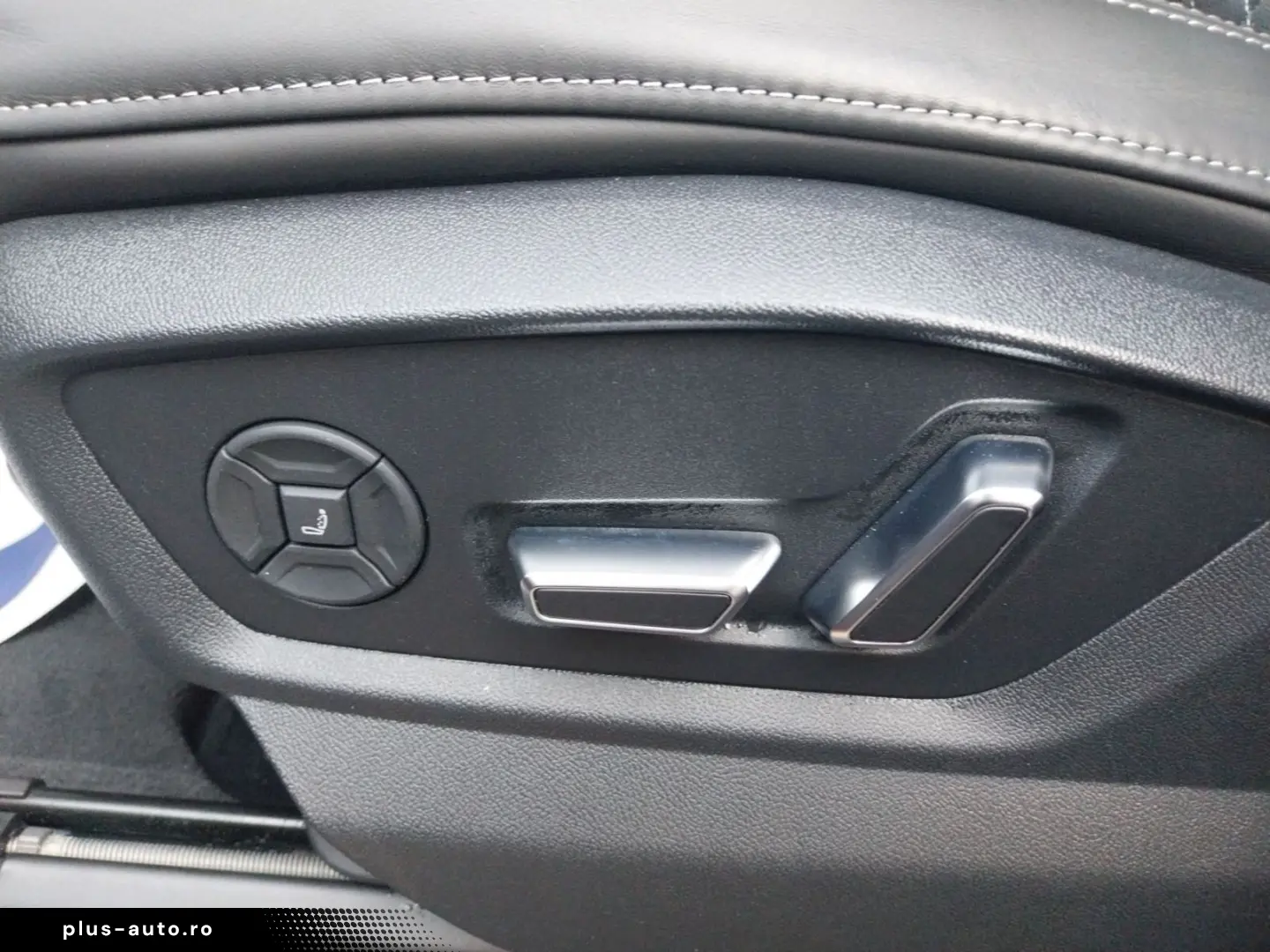 AUDI Q8 quattro  LEDER AHK B&O HUD BLACKSTYLE PANO