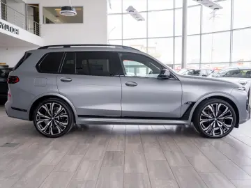 BMW X7 M xDrive M 60i Sportautomatic