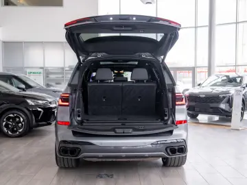 BMW X7 M xDrive M 60i Sportautomatic