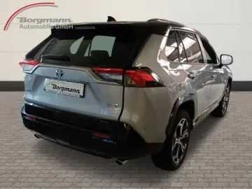 TOYOTA RAV 4 Plug-in Hybrid 4x4 Style   Navigation Lede
