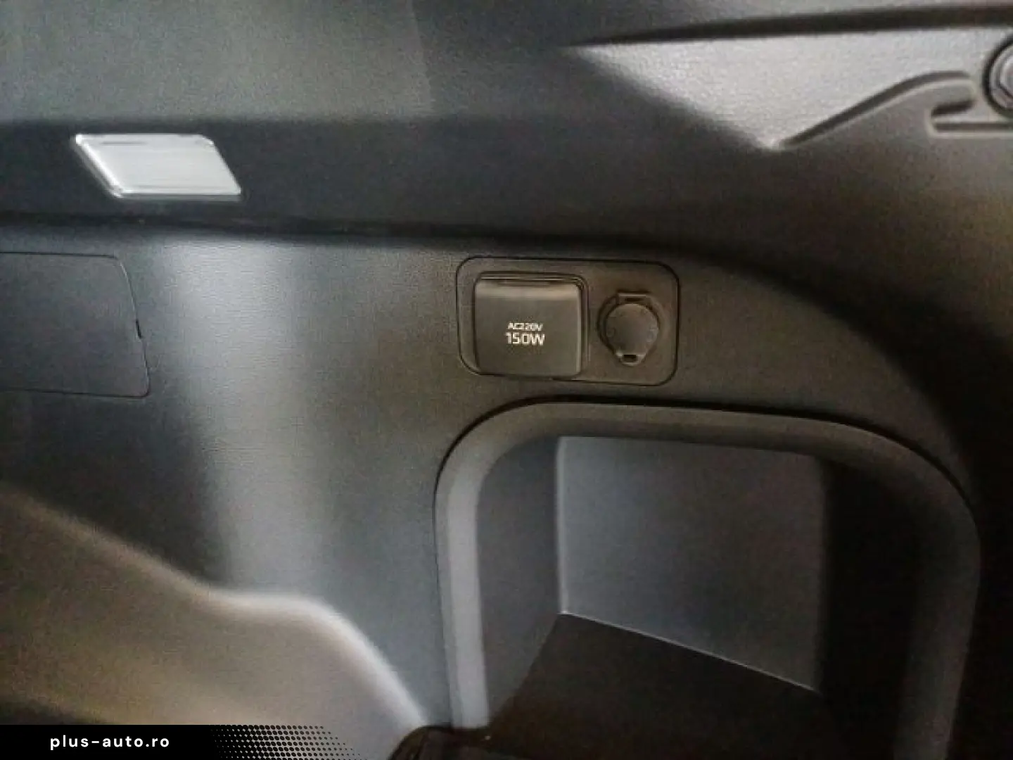 TOYOTA RAV 4 Plug-in Hybrid 4x4 Style   Navigation Lede