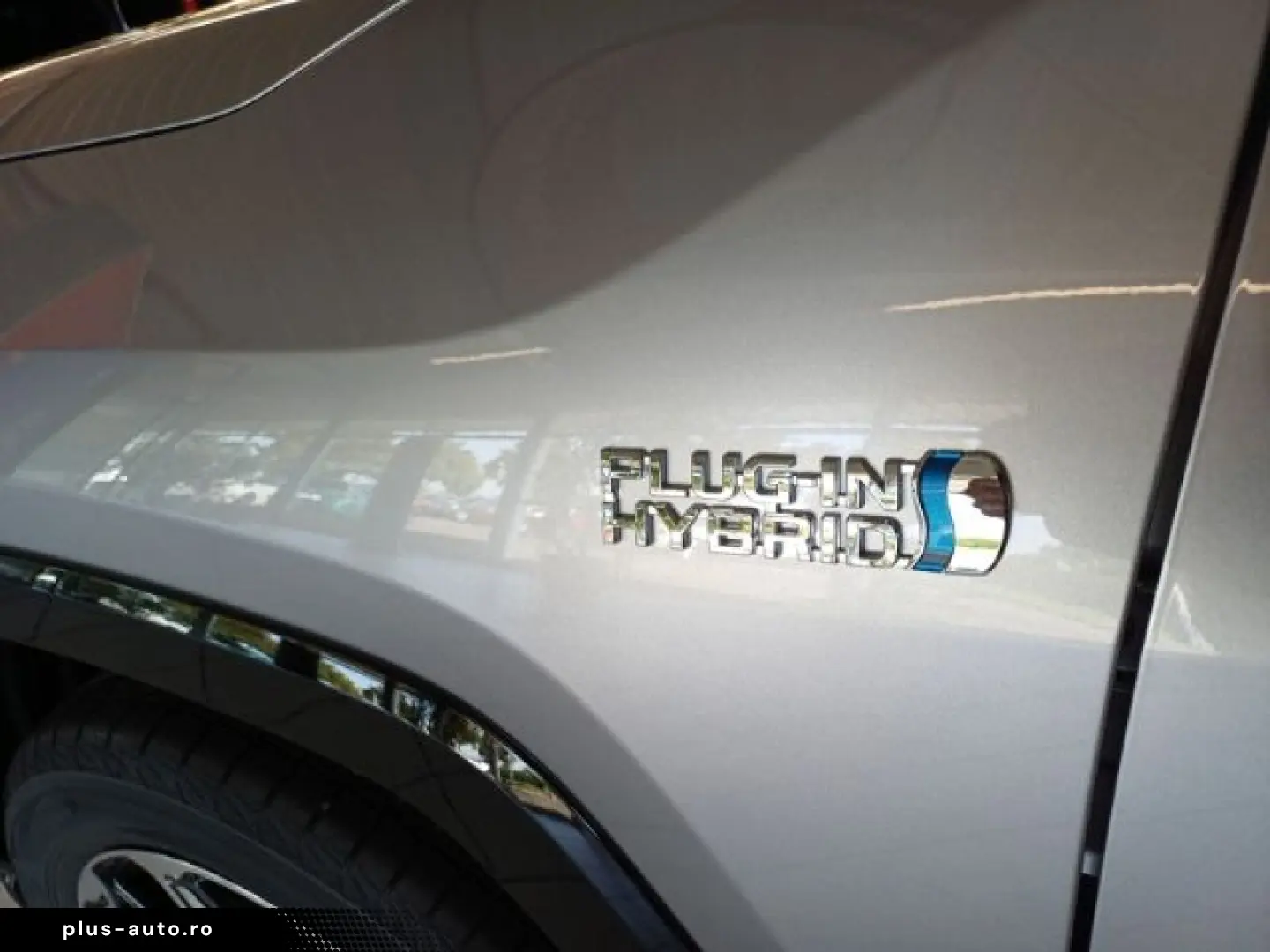TOYOTA RAV 4 Plug-in Hybrid 4x4 Style   Navigation Lede