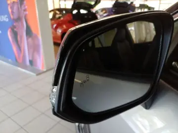 TOYOTA RAV 4 Plug-in Hybrid 4x4 Style   Navigation Lede