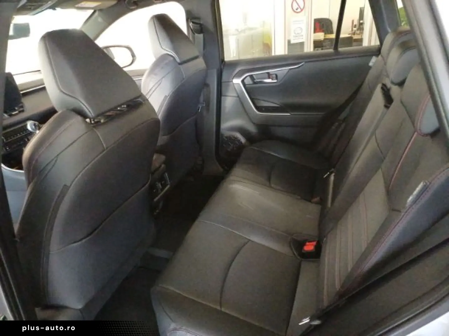 TOYOTA RAV 4 Plug-in Hybrid 4x4 Style   Navigation Lede