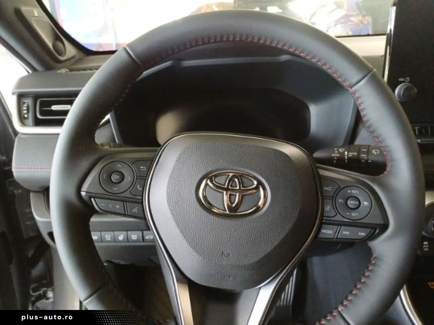 TOYOTA RAV 4 Plug-in Hybrid 4x4 Style   Navigation Lede