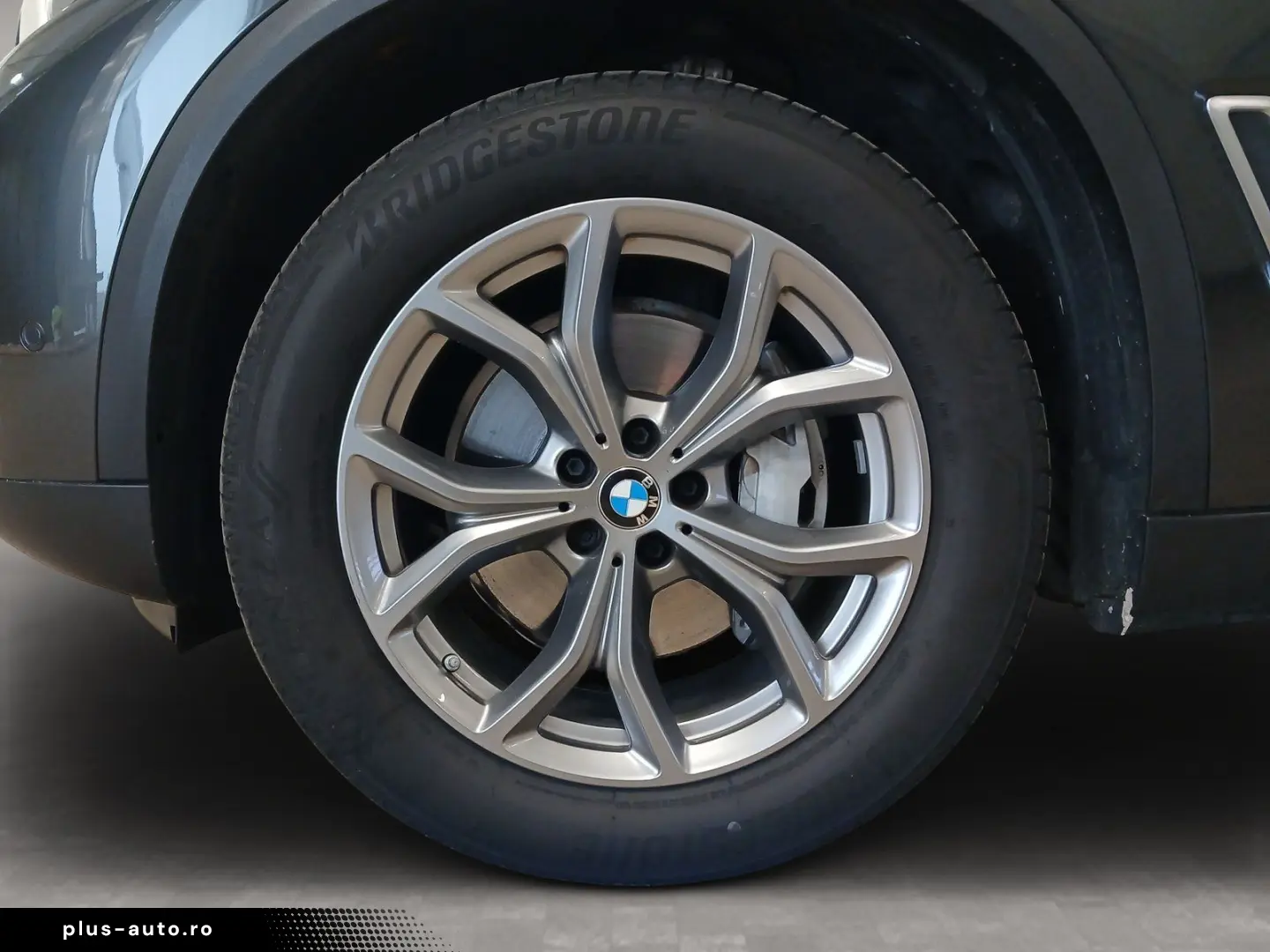 BMW X5 xDrive40i Standheizung Massage Harman K