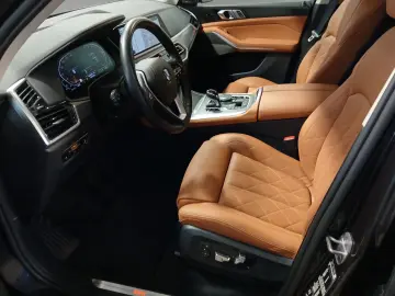 BMW X5 xDrive40i Standheizung Massage Harman K