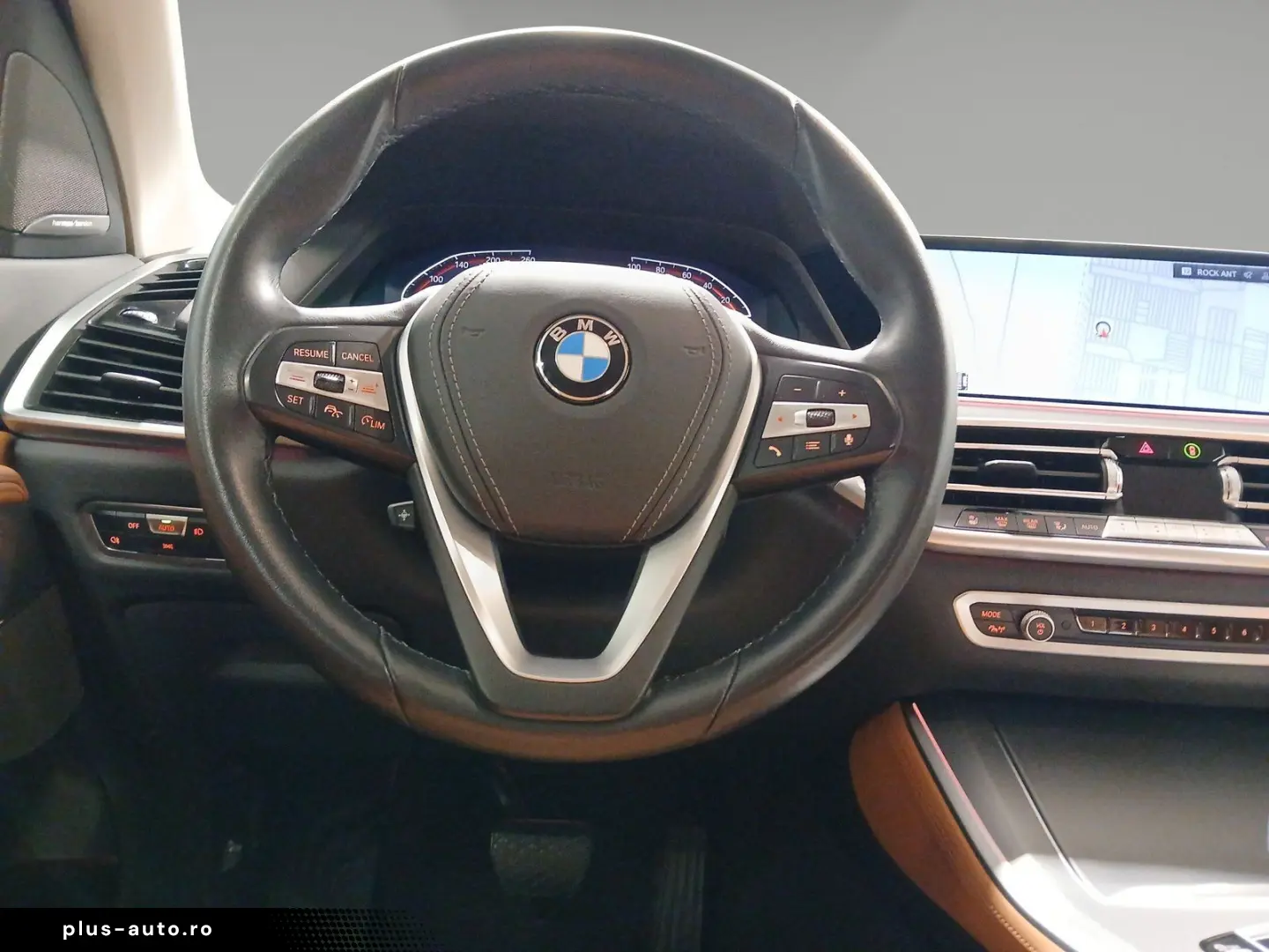 BMW X5 xDrive40i Standheizung Massage Harman K