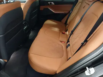 BMW X5 xDrive40i Standheizung Massage Harman K