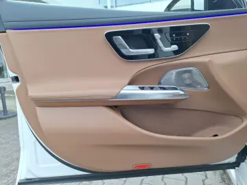 MERCEDES-BENZ E 200 4M Exclusive Premium 20'&ap&hellip;