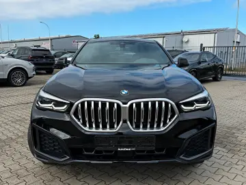 BMW X6 xDrive 40i ACC