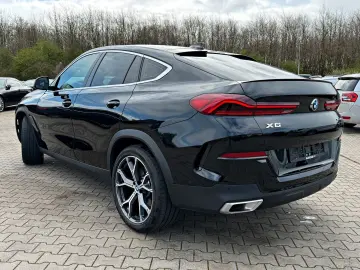 BMW X6 xDrive 40i ACC
