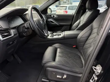 BMW X6 xDrive 40i ACC